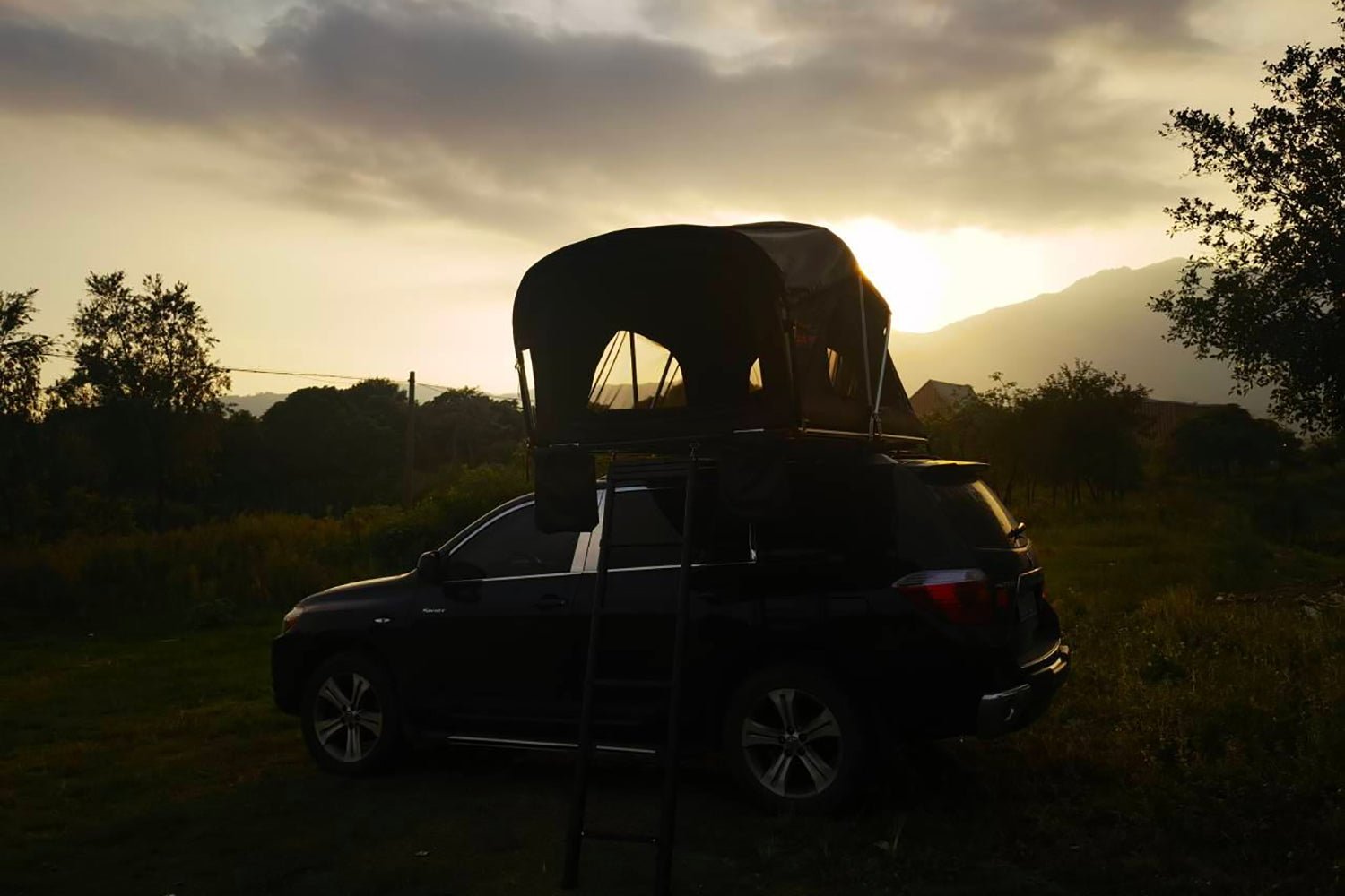 Why camp on your car rather than the ground? - MARVELOUS OUTDOOR