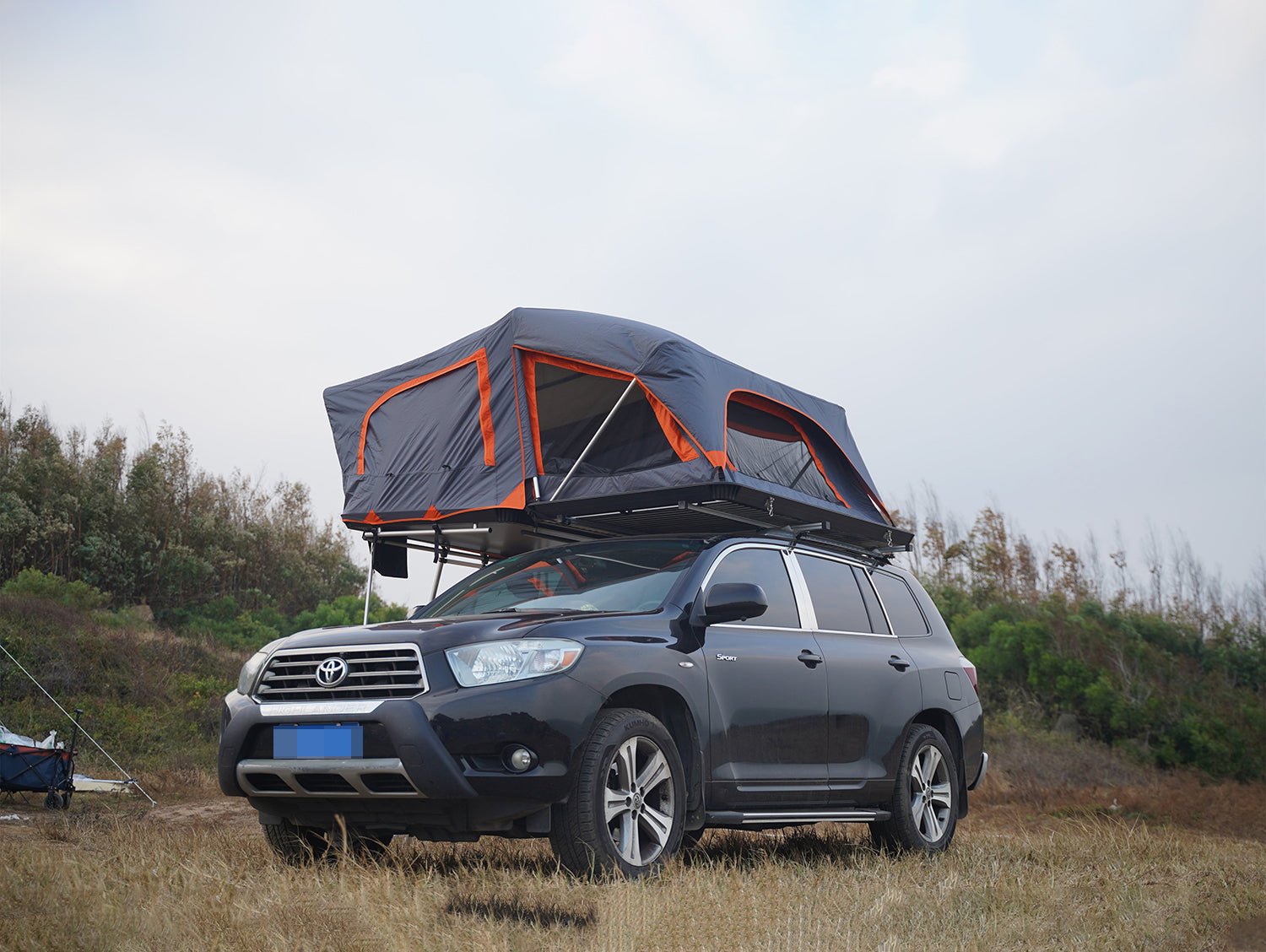 4 - 5 People Aluminum Hard Shell Folding Car Roof Top Tent MOT - L800 - MARVELOUS OUTDOOR